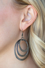 Load image into Gallery viewer, Tempting Texture Black Gunmetal Earring Paparazzi Accessories