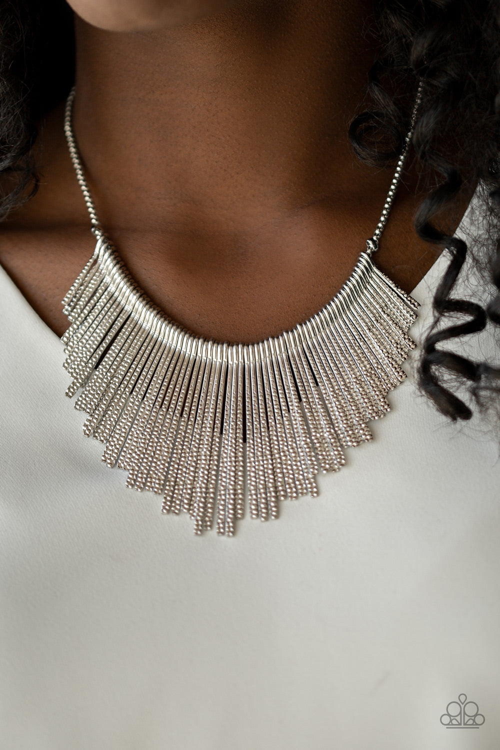 Metallic Mane Silver Necklace Paparazzi Accessories
