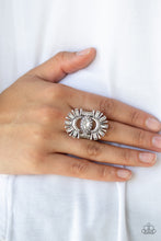 Load image into Gallery viewer, Deco Diva Ring Paparazzi Accessories