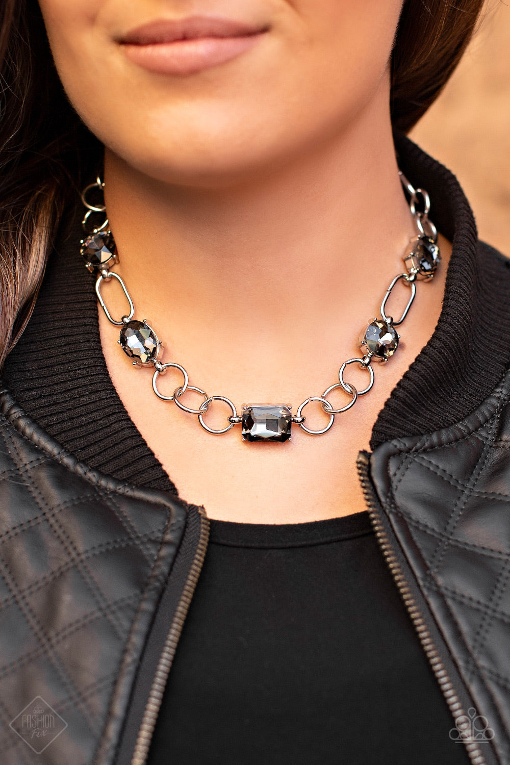 Urban District Silver Necklace Paparazzi Accessories