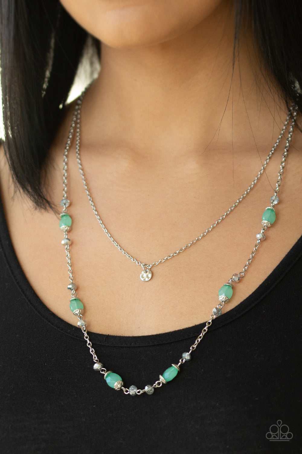Irresistibly Iridescent Green Necklace Paparazzi Accessories