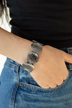 Load image into Gallery viewer, Treasure Cache Black Gunmetal Stretchy Bracelet Paparazzi Accessories