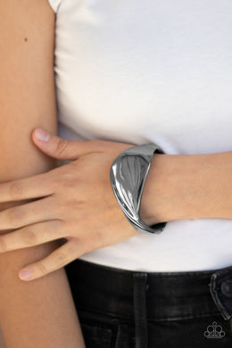 Retro Reflections Black Hinge Bracelet Paparazzi Accessories