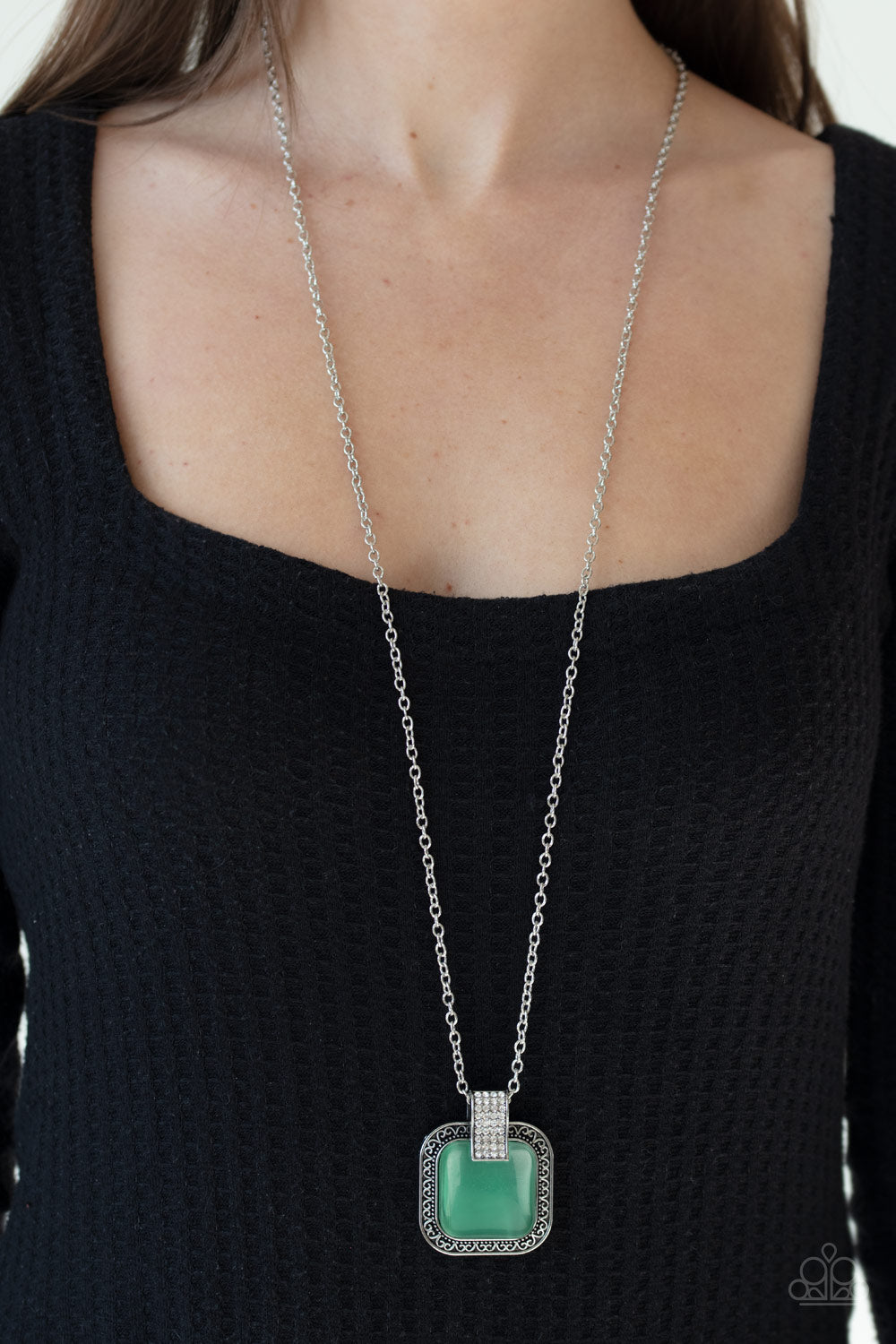 Effervescent Elegance Green Cat's Eye Necklace Paparazzi Accessories