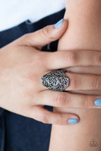 Load image into Gallery viewer, Vine Vibe - Black Ring Paparazzi Accessories