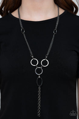 Metro Mechanics - Black Necklace Paparazzi Accessories