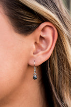 Load image into Gallery viewer, Times Square Stunner Silver Necklace Paparazzi Accessories
