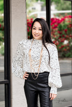 Load image into Gallery viewer, Commanding Zi Collection Necklace Paparazzi Accessories