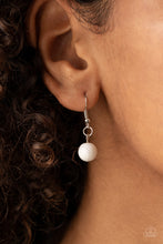 Load image into Gallery viewer, On Island Time - White Necklace Paparazzi Accessories