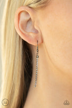 Load image into Gallery viewer, Gotta Split - Black Gunmetal Choker Necklace Paparazzi Accessories