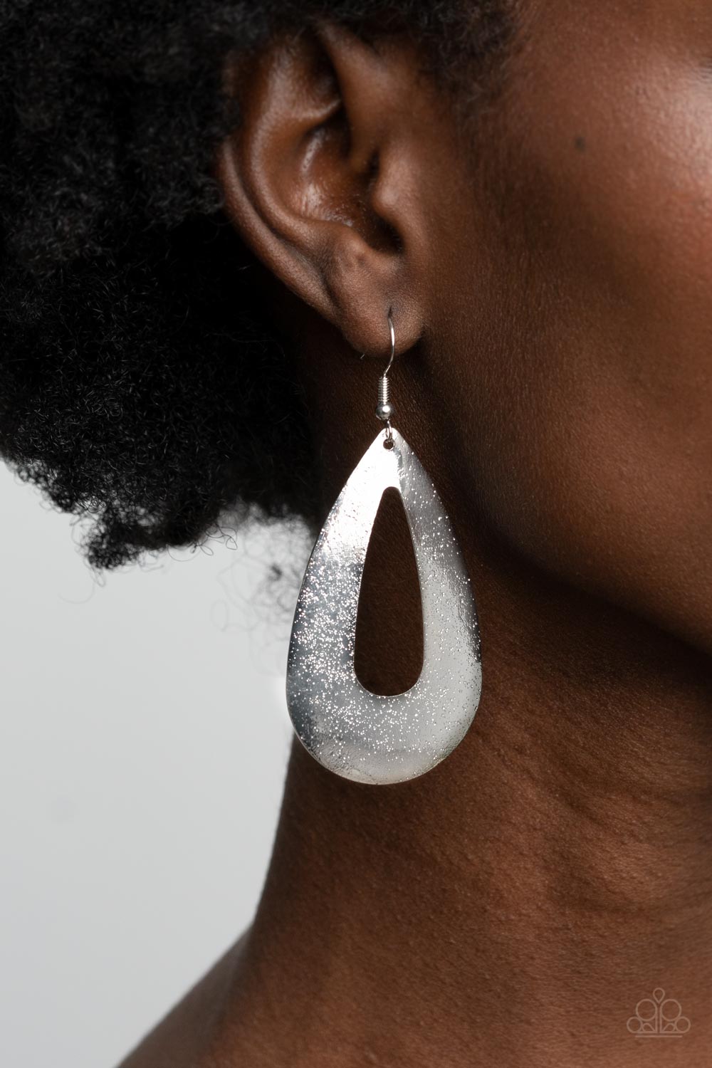 Hand It OVAL! - Silver Earrings Paparazzi Accessories