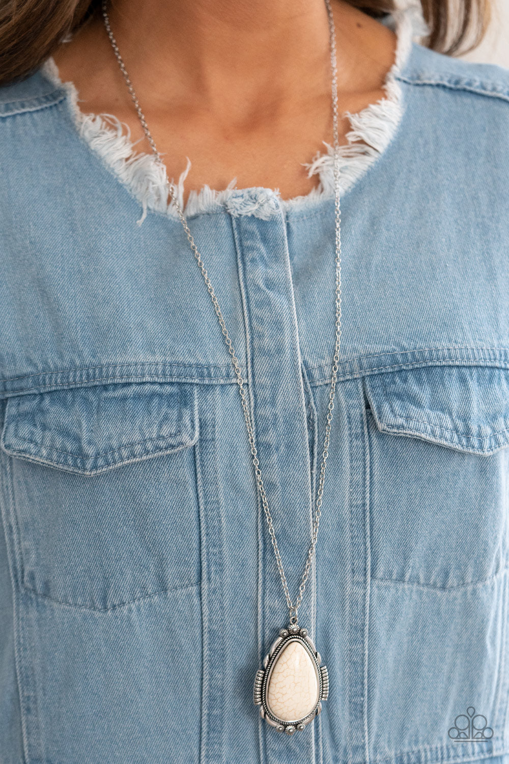 Western Fable - White Necklace Paparazzi Accessories