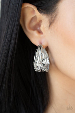 Badlands and Bellbottoms - Silver Paparazzi Accessories