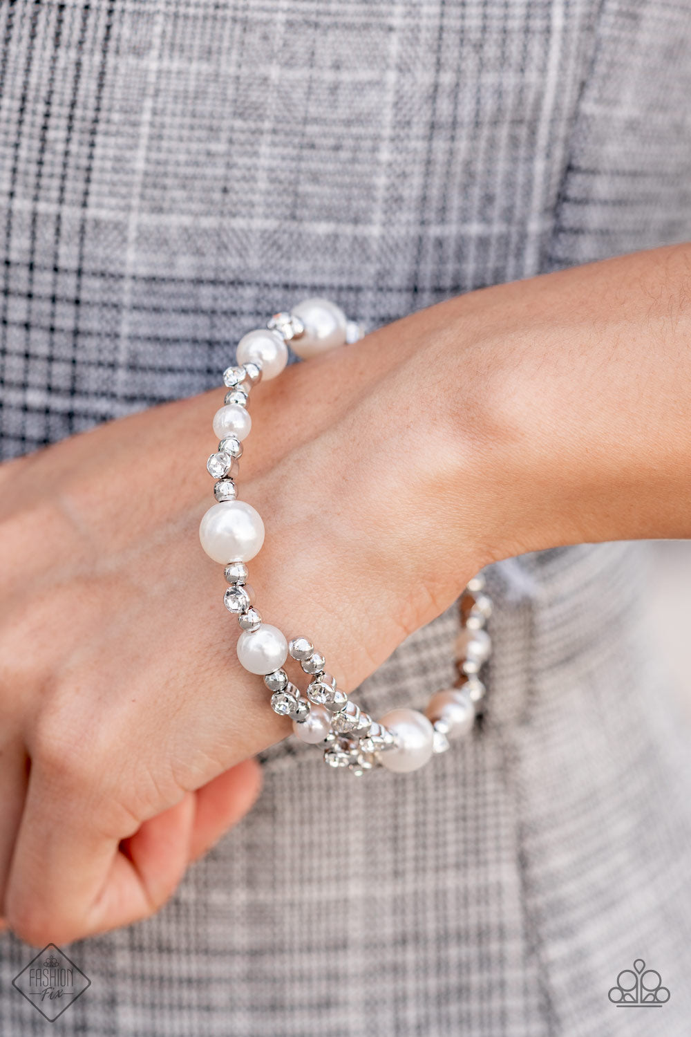 Chicly Celebrity White Pearl Coil Bracelet Paparazzi Accessories