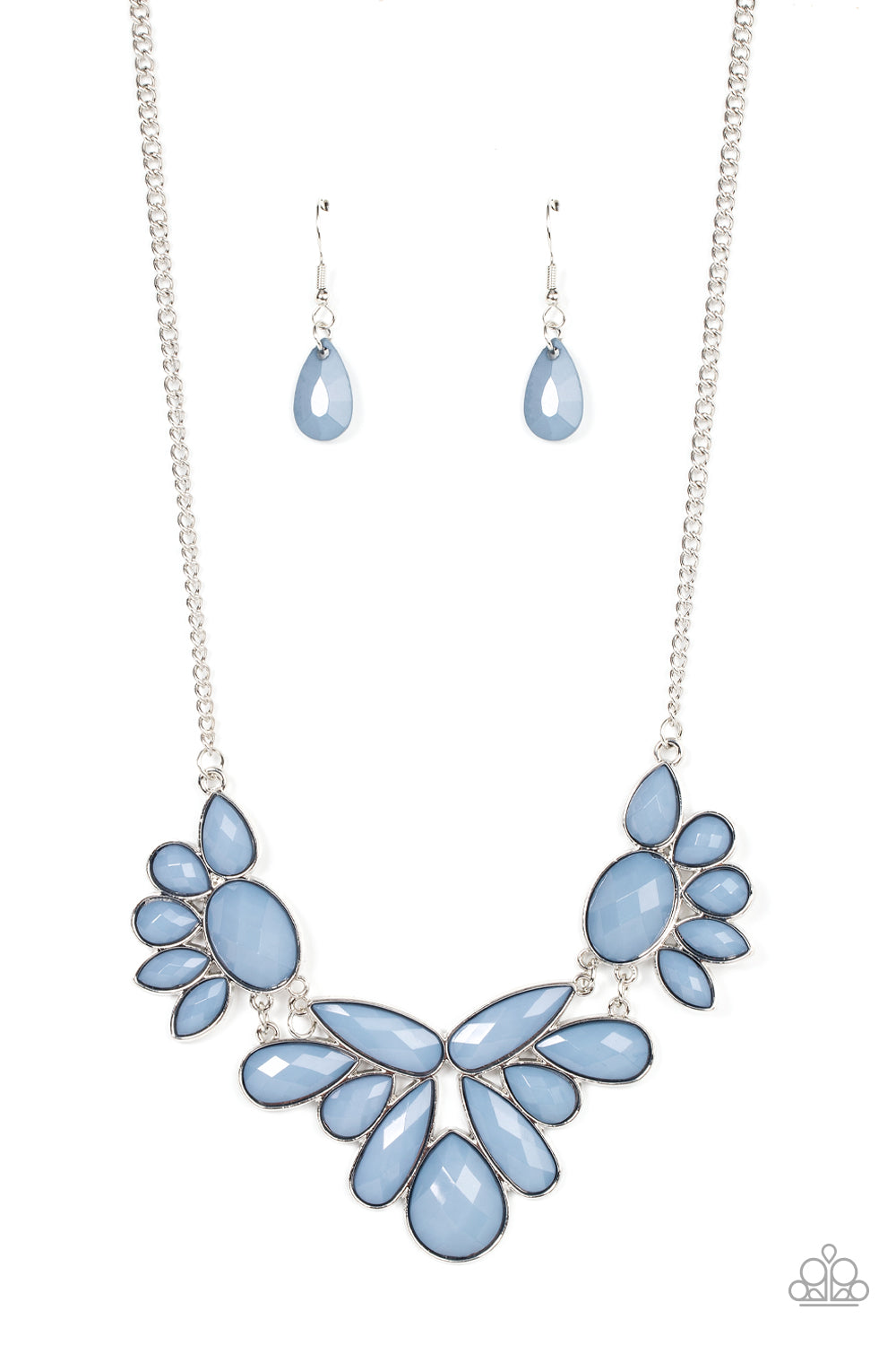 A Passing FAN-cy - Blue Floral Necklace Paparazzi Accessories