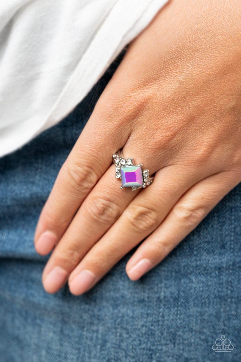 Mind-Blowing Brilliance - Purple Iridescent Ring Paparazzi Accessories