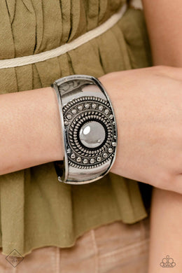 Gorgeous Gypsy Silver Hinge Bracelet Paparazzi Accessories