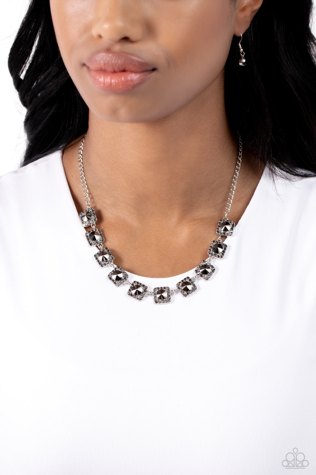 Jump SQUARE - Silver Rhinestone Necklace