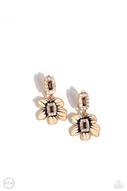 Colorful Clippings - Gold Paparazzi Accessories