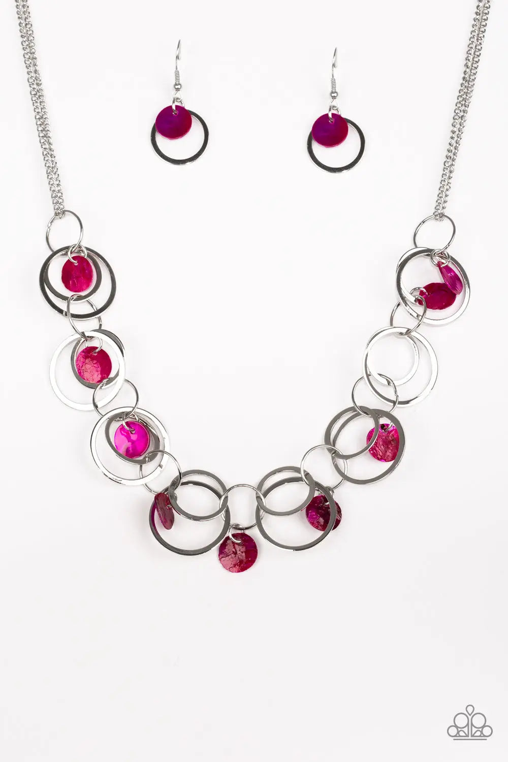 A Hot shell-er pink Necklace Paparazzi Accessories