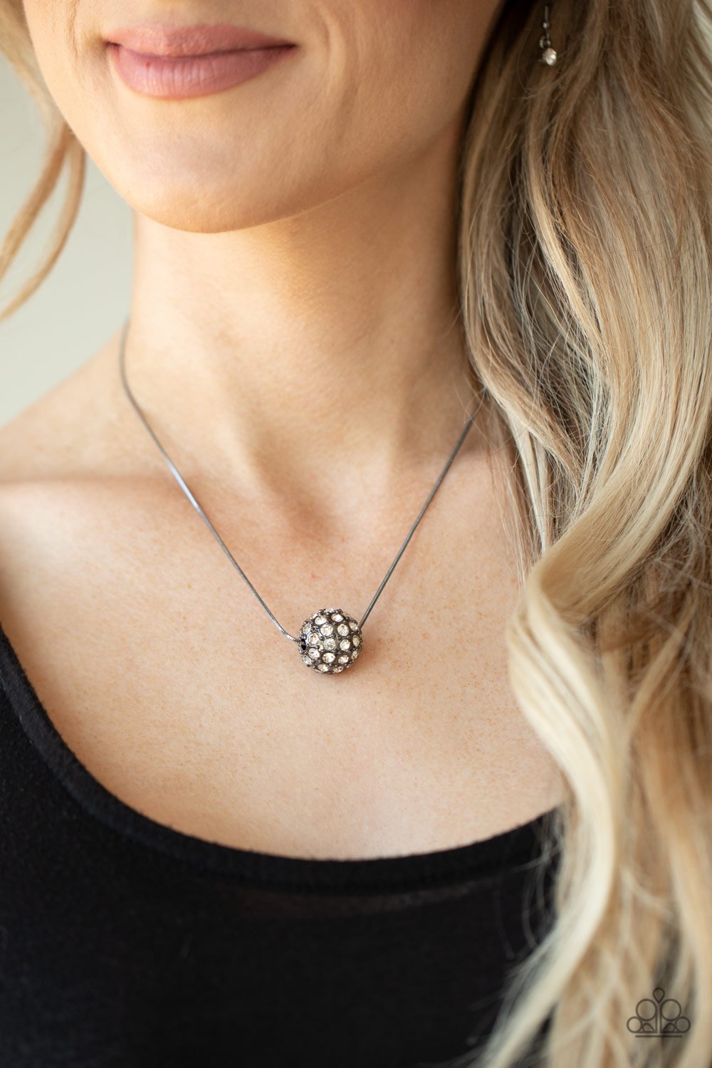 Come Out of Your Bombshell Black Necklace Paparazzi Accessories